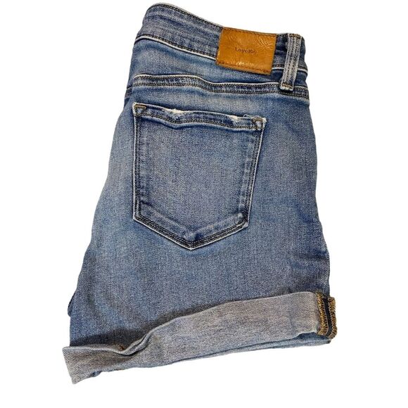 Level 99 Women's Blue Cuffed-Hem Jean Shorts Size 27 - Picture 6 of 9